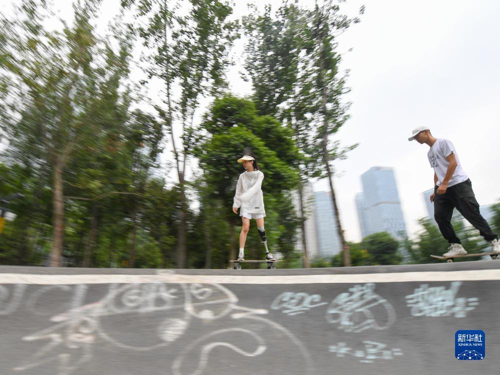 巴黎人免费登录